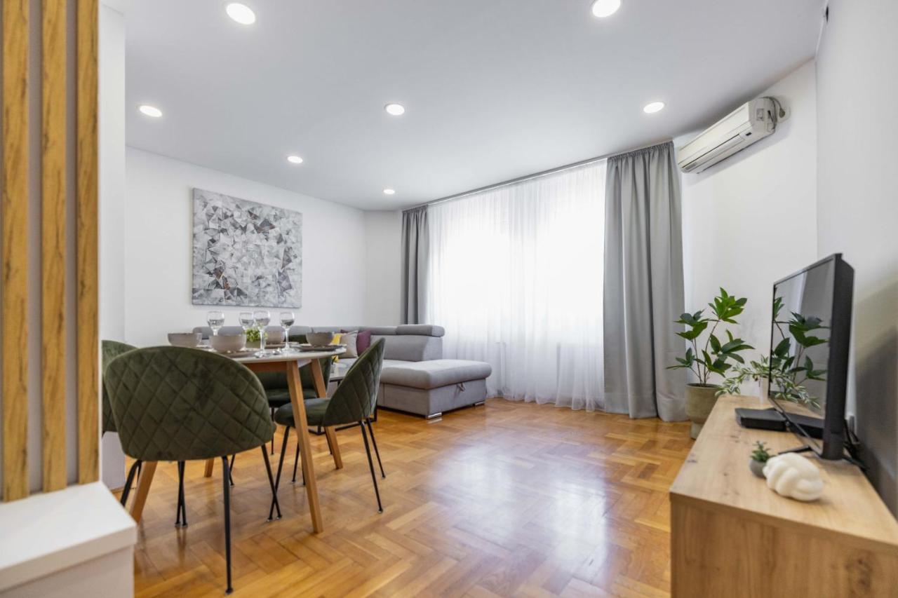 Apartment Marina Νόβι Σαντ Εξωτερικό φωτογραφία